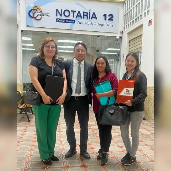 CLIENTES SATISFECHOS